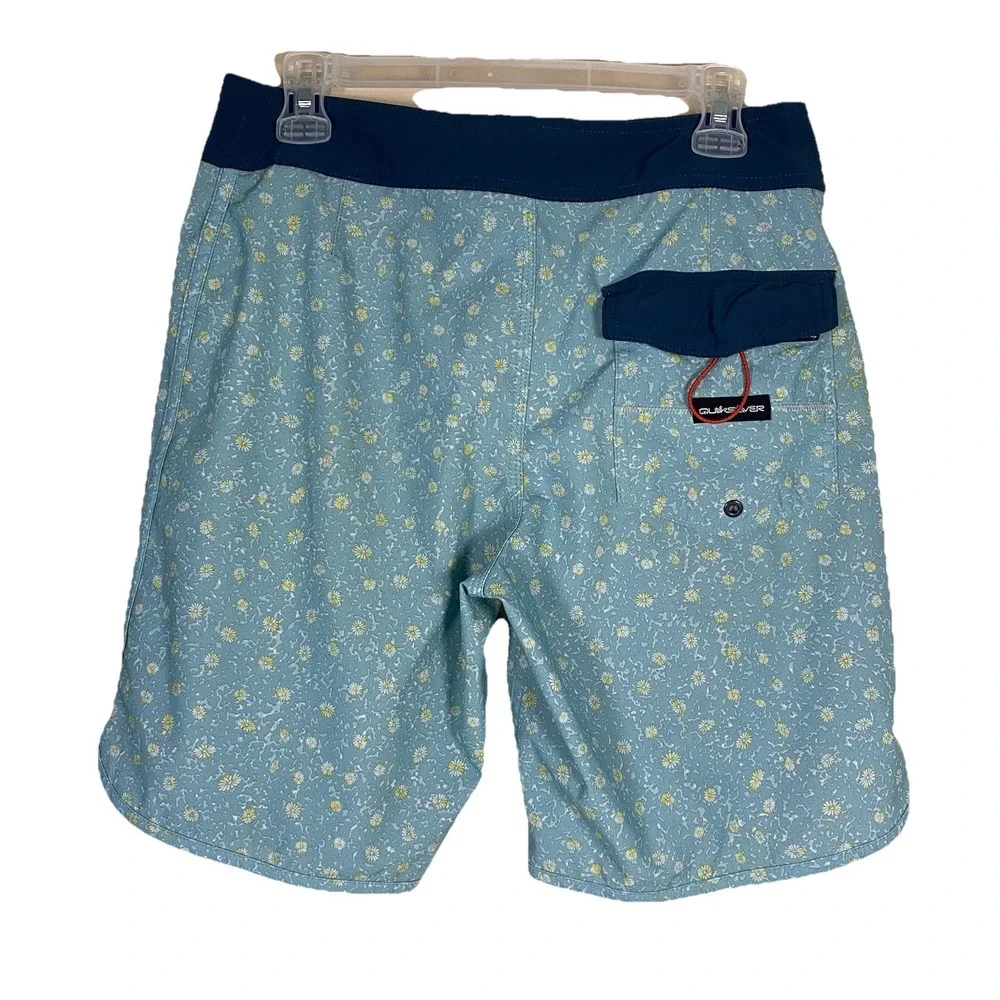 Quicksilver Highline Board Shorts Mens Sz 30 Surfsilk  Blue‎  4 Way Stretch Swim
